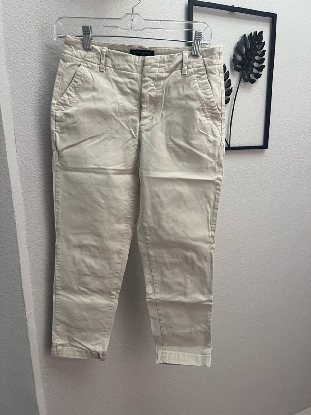 || BANANA REPUBLIC || CARGO KHAKI PANTS || FITTED ||